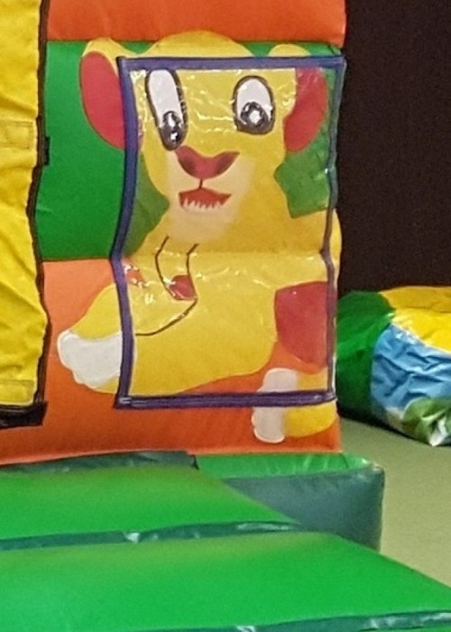 Springkussen Jungle Leeuw overdekt